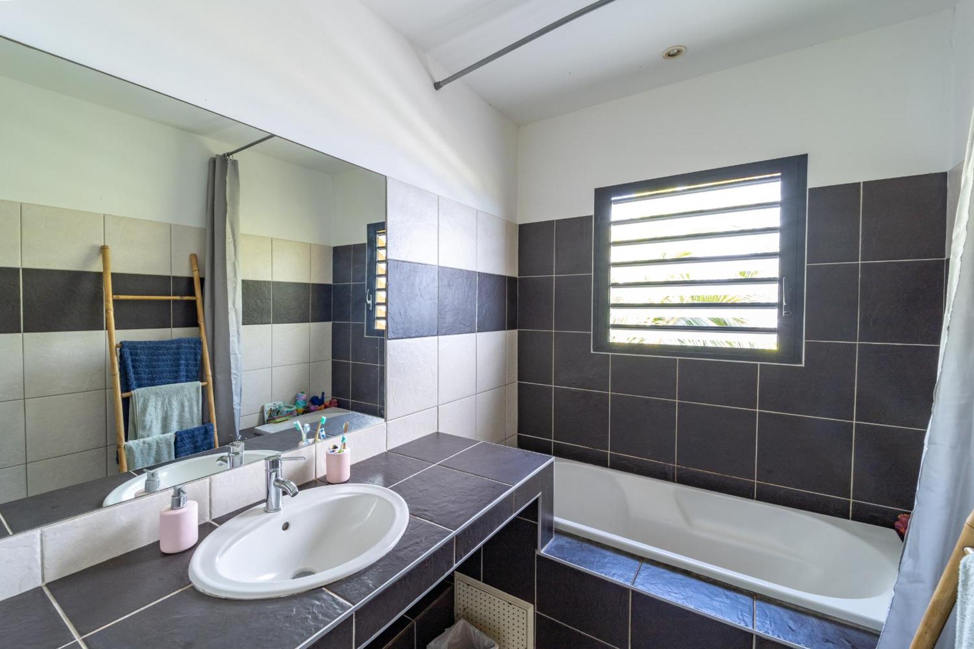 Villa Cactus Avec Piscine Et Vue Mer ラ・サリーヌ・レ・バン エクステリア 写真